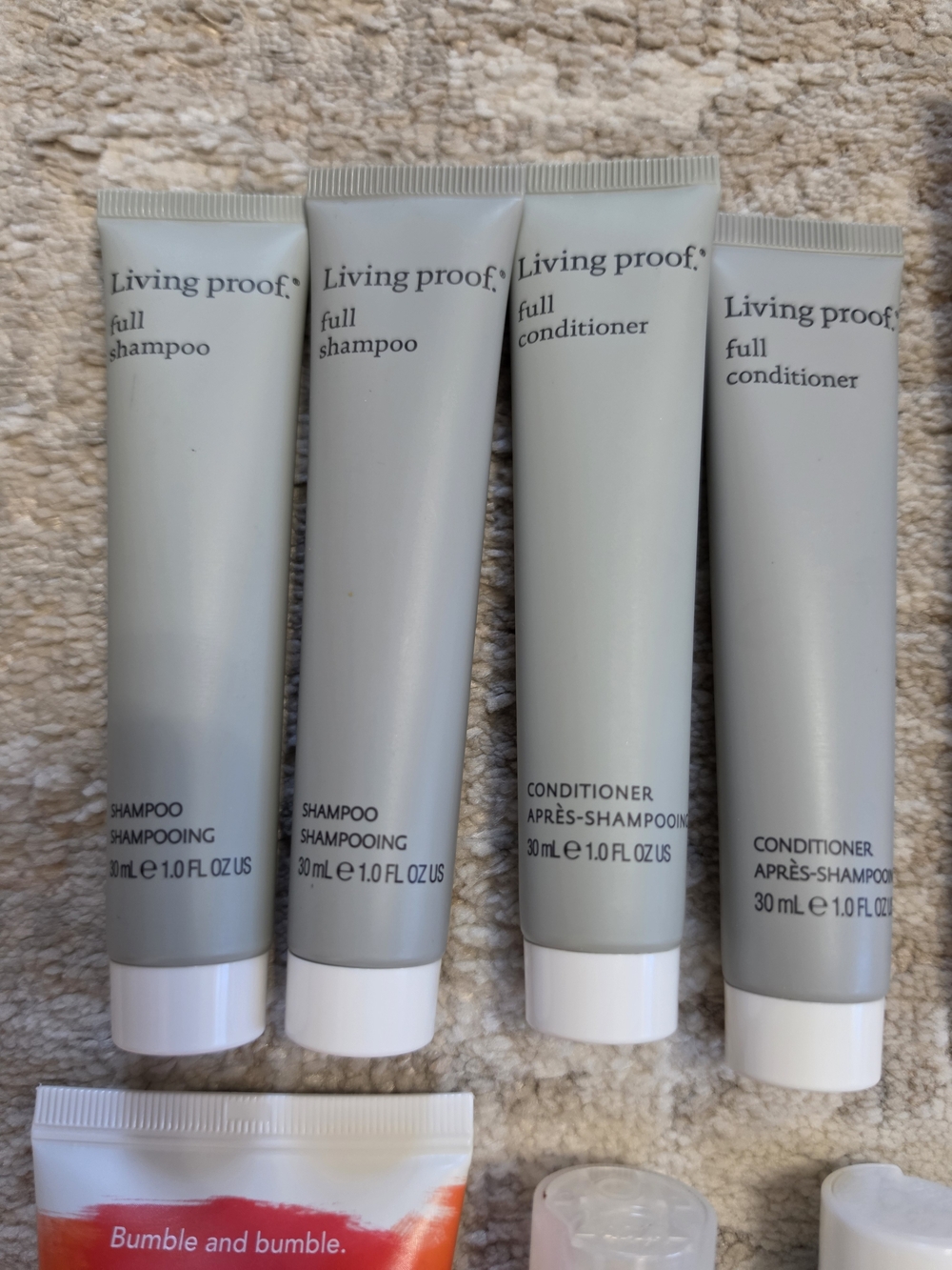 HAIRCARE MINI BEAUTY BUNDLE - Picture 8 of 13